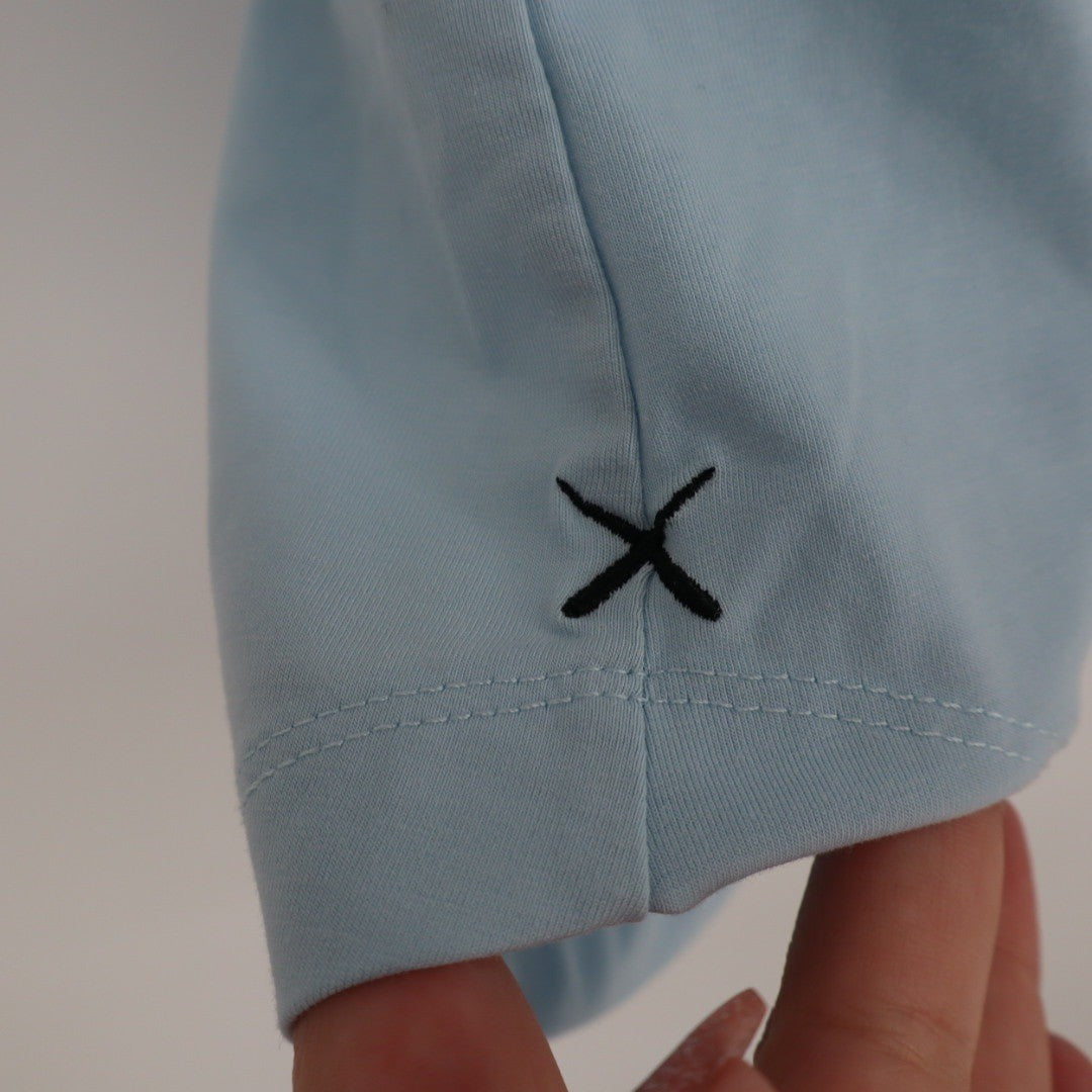 Cuts Curve Hem Henley T Shirt Mens Light Blue Short Sleeve Button Up Size M