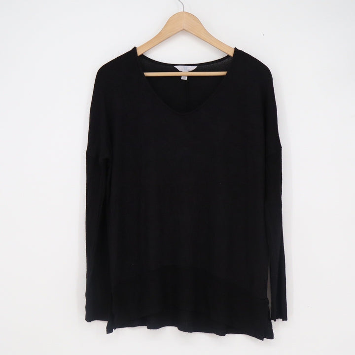 Time and Tru Womens Black Soot V-Neck Relaxed Knit Sweater Size M 8-10