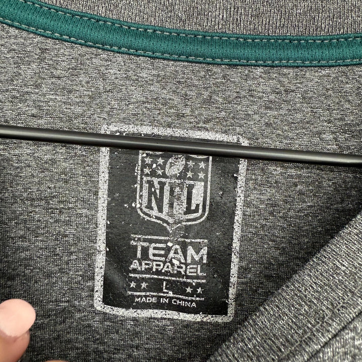 NFL Team Apparel Philadelphia Eagles Football Team Shirt Mens Large Gray Graphic