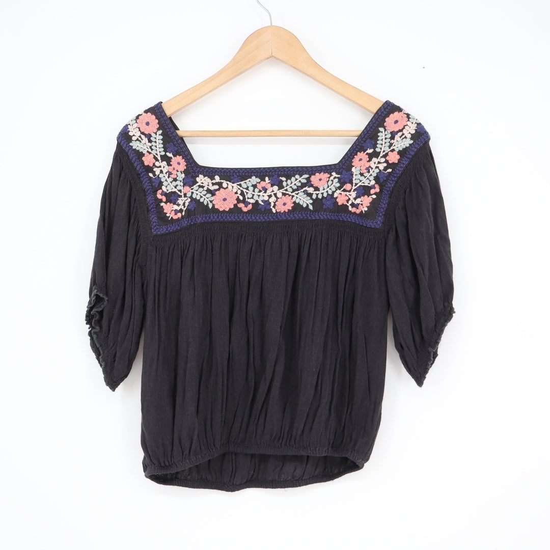 American Eagle Black Floral Embroidered Peasant Blouse Square Neck Small