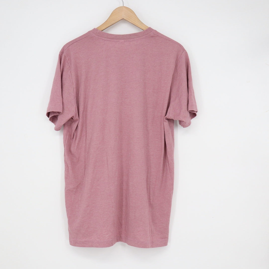 Birthflowers Mens 2023 Christmas Crew Graphic T-Shirt Mauve Pink Large