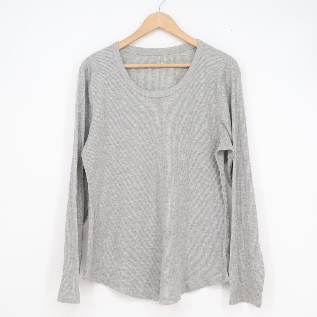Gap Womens XL Gray Ribbed Knit Long Sleeve Scoop Neck Curved Hem Top