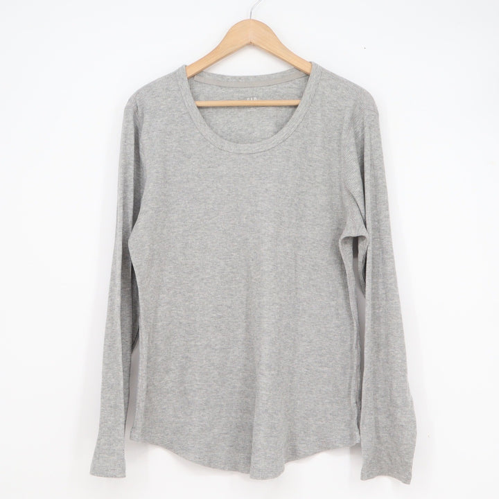 Gap Womens XL Gray Ribbed Knit Long Sleeve Scoop Neck Curved Hem Top
