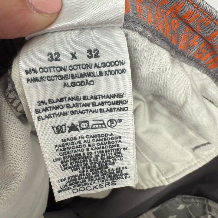 Dockers Athletic Fit Mens Pants Gray Size 32x32 Flat Front Chinos Casual