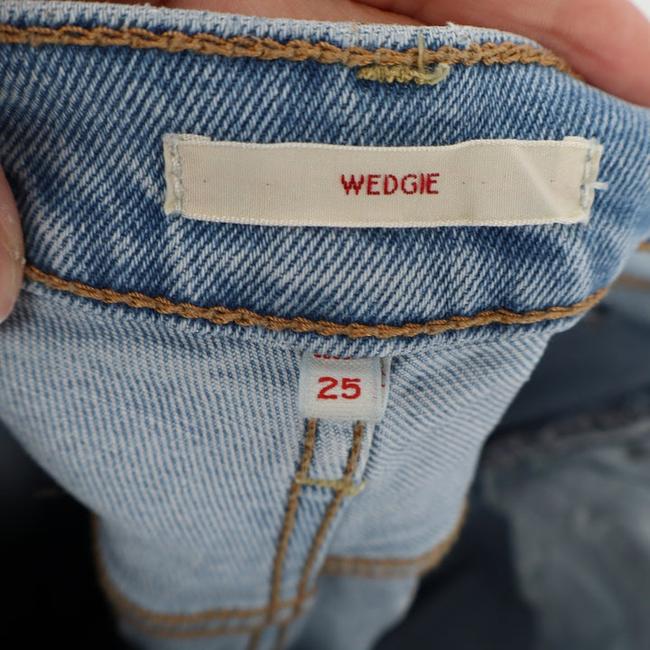 Levis Premium Wedgie Skinny Jeans Light Wash High Rise Blue Denim Size 25