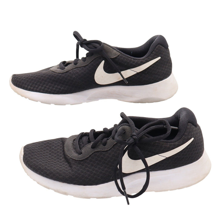 Nike Tanjun Womens 8.5 Running Shoes Black White Low Top Mesh Good