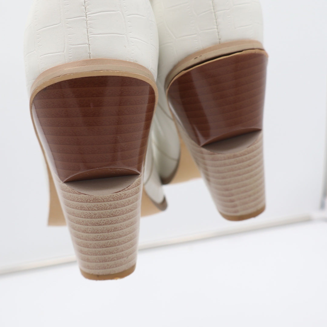 White Croc Embossed Pointed Toe Architectural Block Heel Tall Boots Size 10 41
