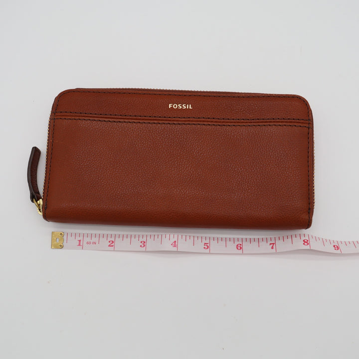 Fossil Tiegan Womens Clutch Wallet Brown Leather Zip Around Credit Card Slots