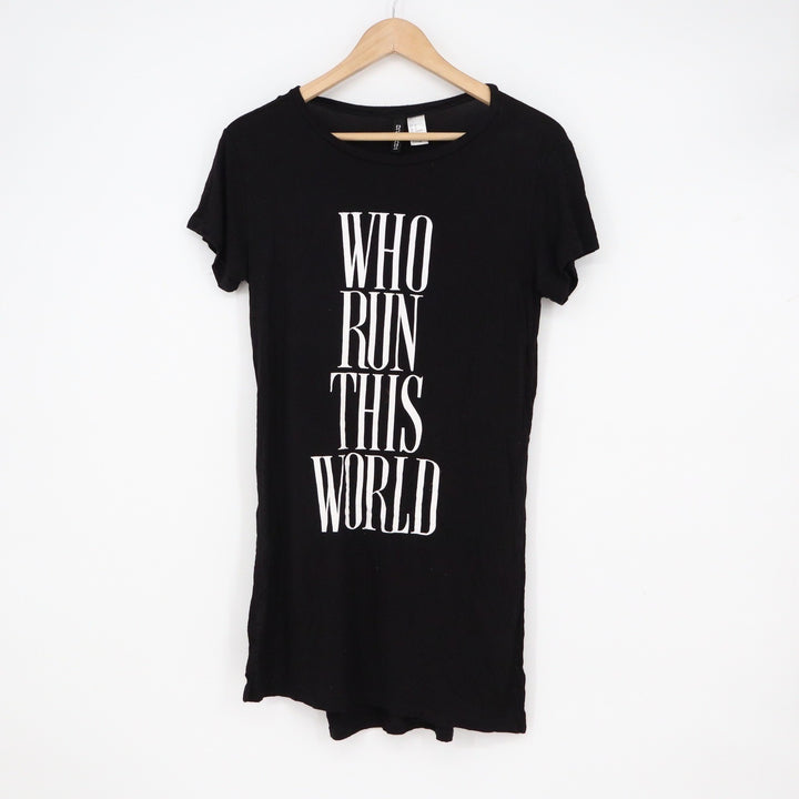 H&M Divided Who Run This World Graphic T-Shirt Black XS