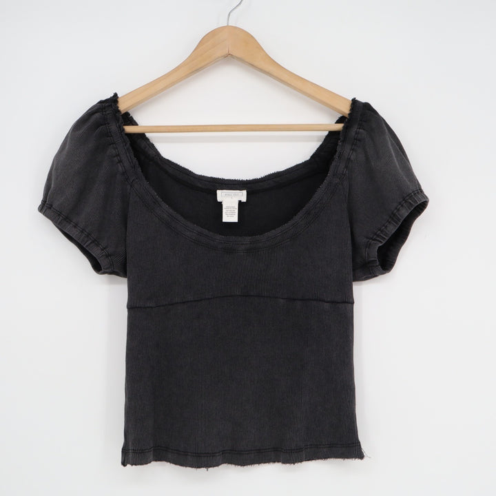 Full Tilt Crop Top Womens L Black Cotton Ribbed Raw Edge Short Sleeve Scoop Neck