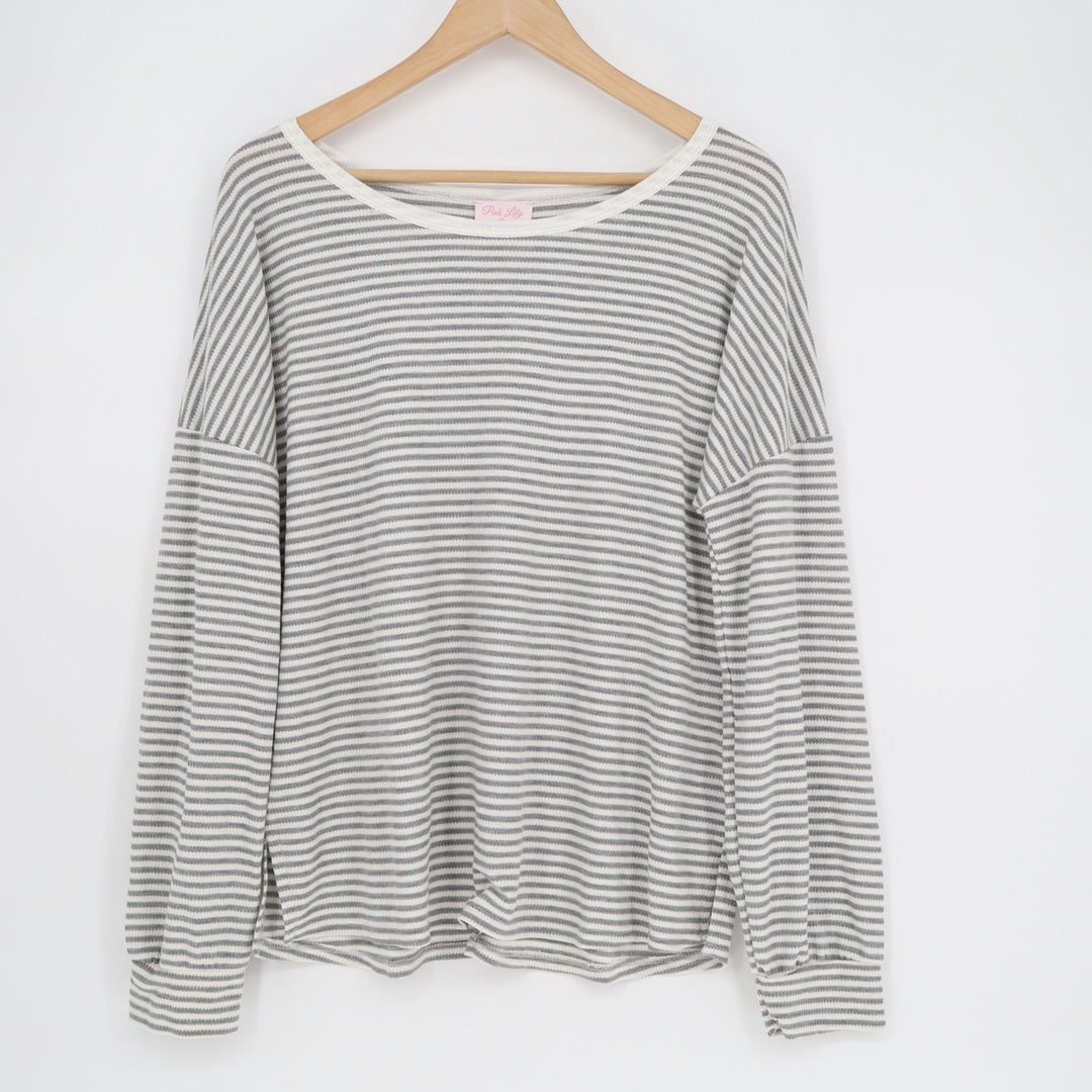 Pink Lily Top Womens Medium Gray White Striped Stretch Waffle Knit Relaxed Fit