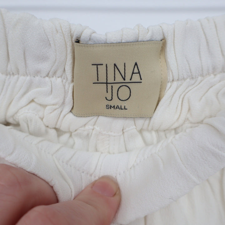 Tina Jo Womens Cream Elastic Waist Flowy Pull On Shorts Small Made in USA