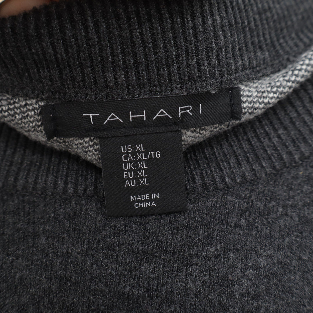 Tahari Womens XL Grey Cream Buffalo Plaid Crew Neck Knit Sweater