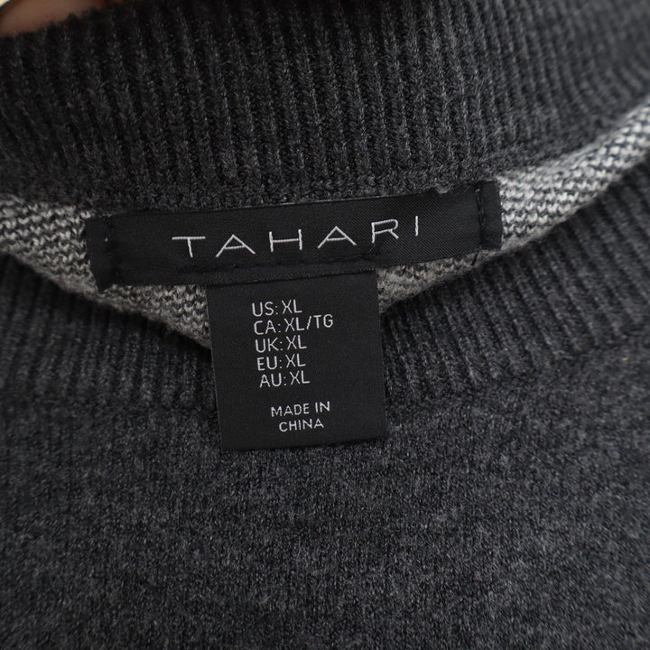 Tahari Womens XL Grey Cream Buffalo Plaid Crew Neck Knit Sweater