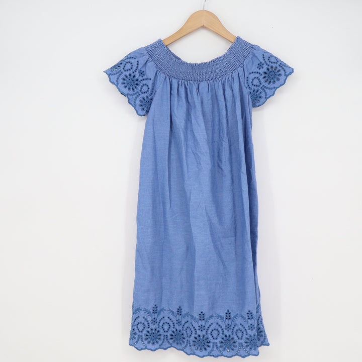 Old Navy Blue Chambray Eyelet Smocked Off Shoulder Shift Dress Womens Small