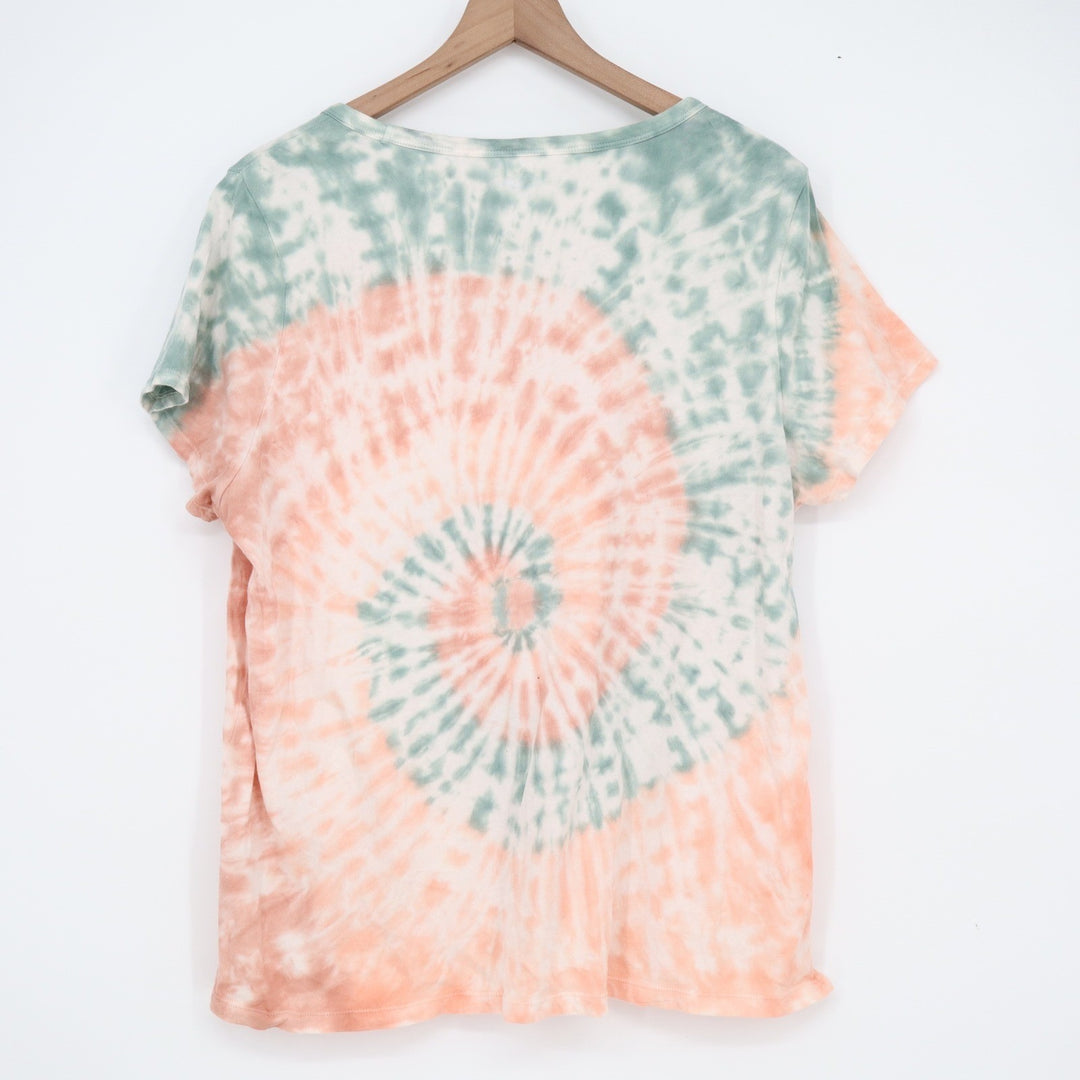 Old Navy EveryWear Womens XL V-Neck T-Shirt Sage Green Spiral Tie Dye Cotton