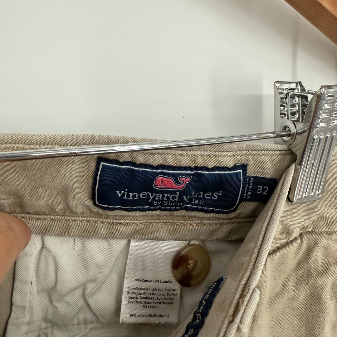 Vineyard Vines Breaker Chino Shorts Mens 32 Beige Cotton Pockets Stretch Logo