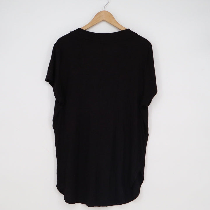 Old Navy Luxe Womens Large Black V-Neck Short Sleeve Curved Hem Tunic Tee Shirt