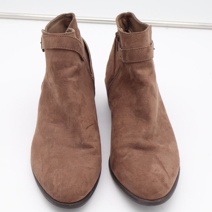 Voss Womens Brown Faux Suede Ankle Booties Side Zip Buckle Strap Size 10