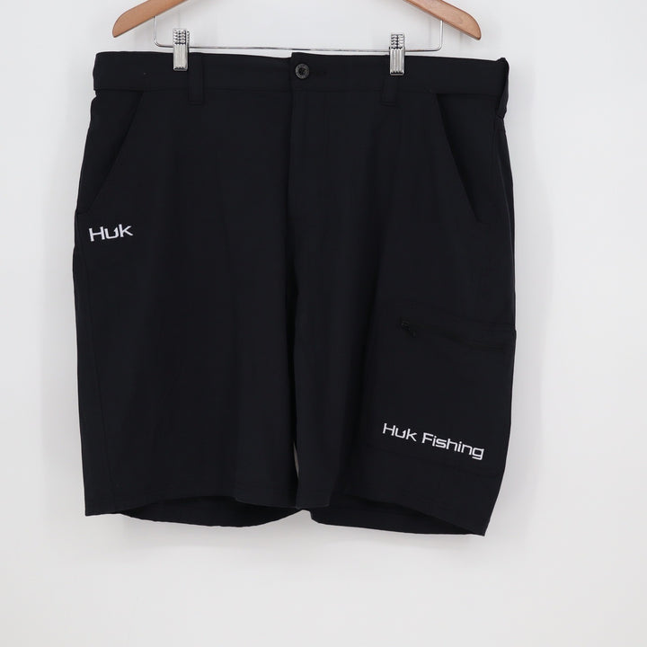 Huk Performance Fishing Shorts Mens XL Black Stretch Cargo Utility