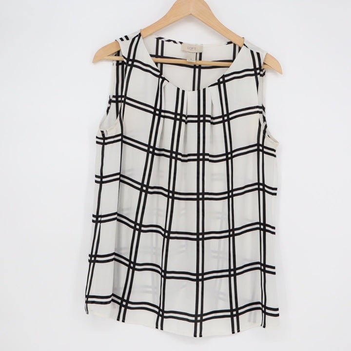 LOFT Outlet White Black Plaid Pleated Sleeveless Shell Top Womens M