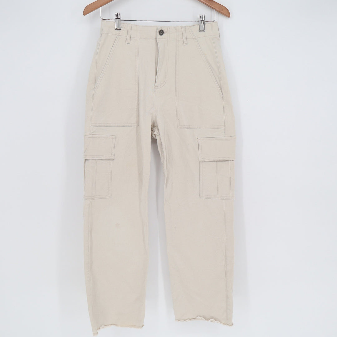 Hollister Ultra High-Rise Cargo Pants Cream Beige Straight Leg Raw Hem Medium