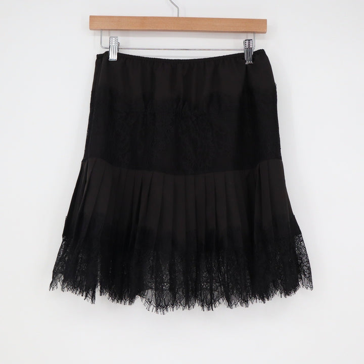 Black Lace Pleated Mini Skirt Eyelash Trim Tiered Elastic Waist Size L