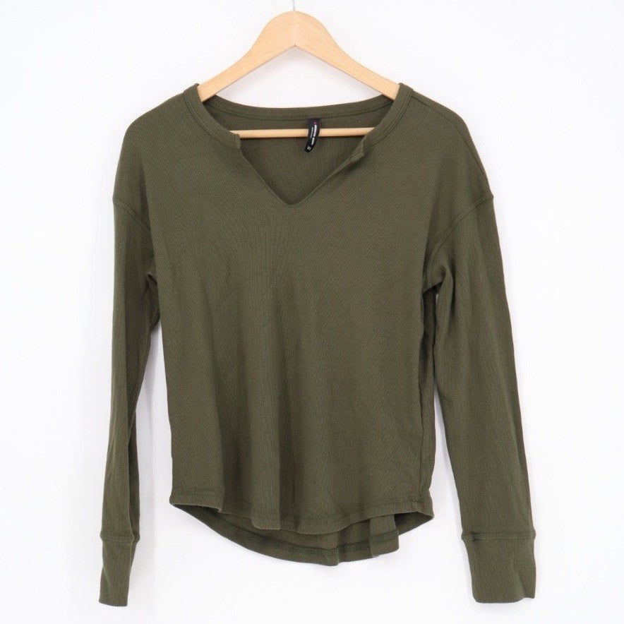 American Giant Women's Luxe Rib V-Notch Long Sleeve Size XS Made In USA