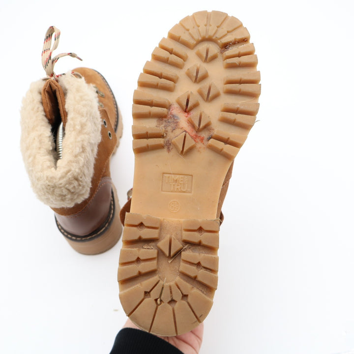 Time And Tru Womens US 8.5 Brown Leather Faux Fur Collar Ankle Cozy Hiking Boots