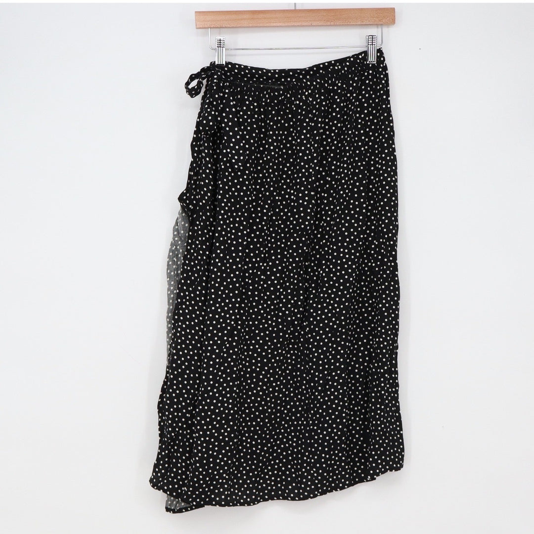 Urban Romantics Skirt Womens M Wrap Black Polka Dot Asymmetrical Excellent