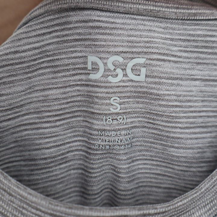 DSG Boys Movement Tee Dark Gray Heather Short Sleeve Shirt Size S 8-9
