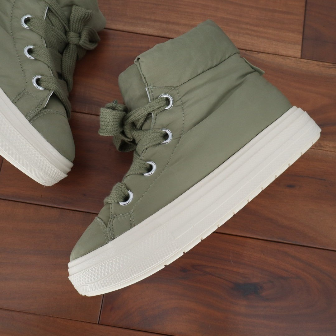Converse Chuck Taylor All Star Elements Sneakers Unisex US M10.5/W12 Green Boots