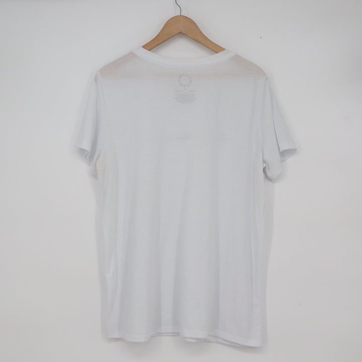 33 Revolutions Home Is Where My Heart Is White Graphic Tee XXL Short Sleeve