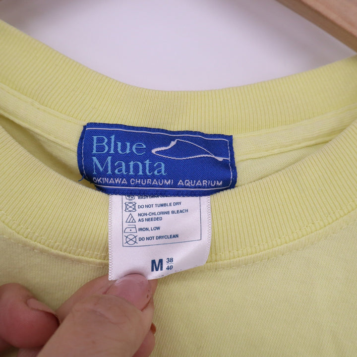 Blue Manta Okinawa Churaumi Aquarium Yellow Tropical Fish Graphic T-Shirt M