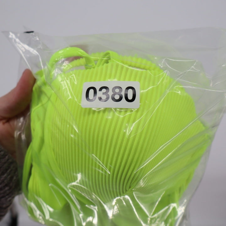 One Piece Womens Medium Lime Green Ribbed Padded Push Up Underwired Swimwear