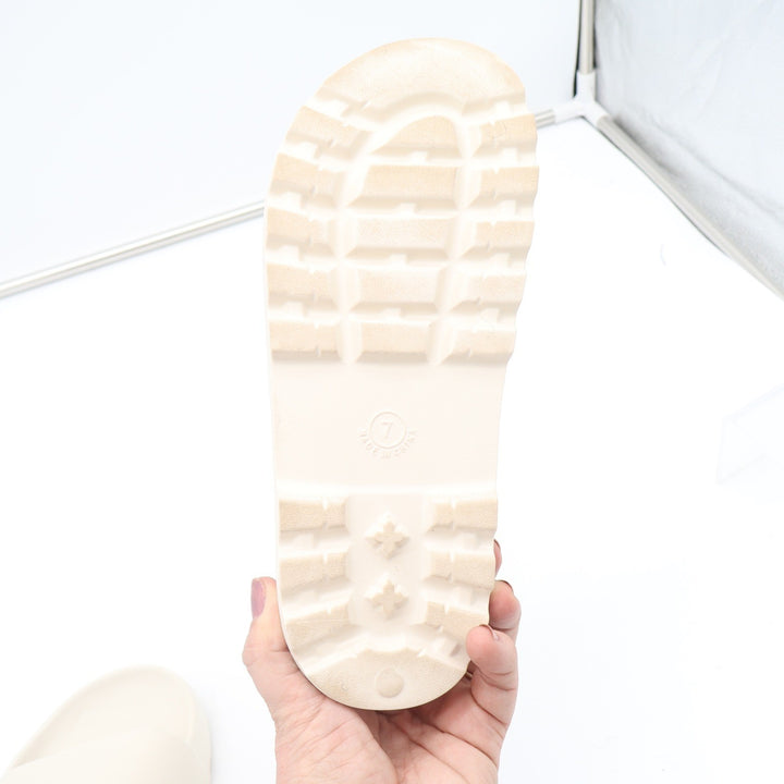 Old Navy Cream Platform Slide Sandals Women Size 7 Lug Sole Foam