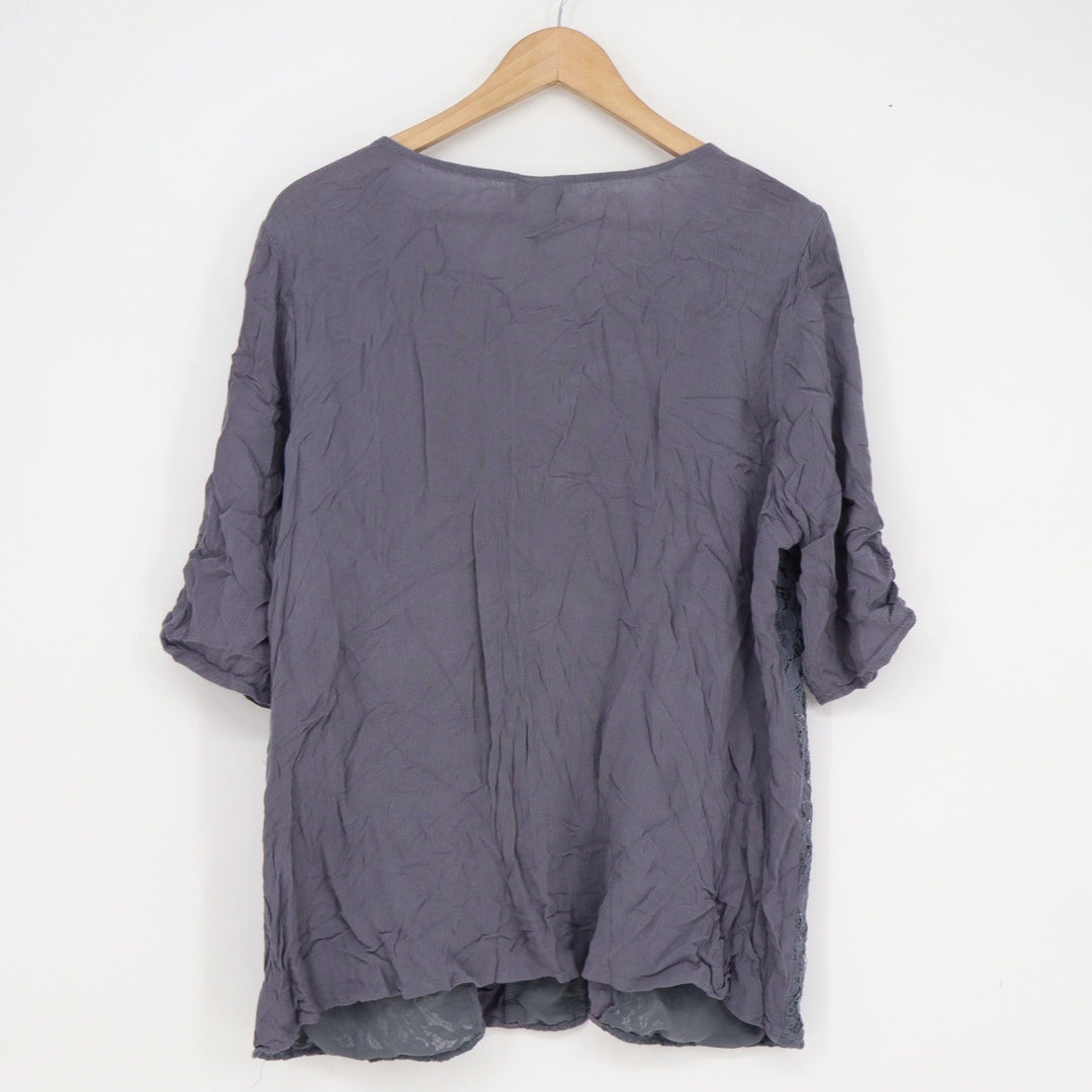 Torrid Womens Size 2 Dusty Purple Lace Panel Pintuck Rayon Gauze Blouse