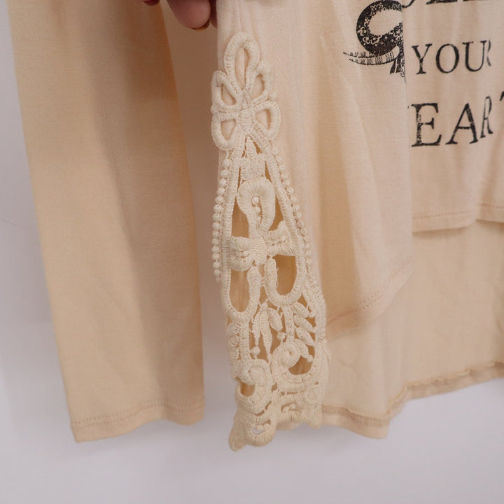 Blushed Womens Follow Your Heart Graphic Long Sleeve Top Cream Lace Trim S