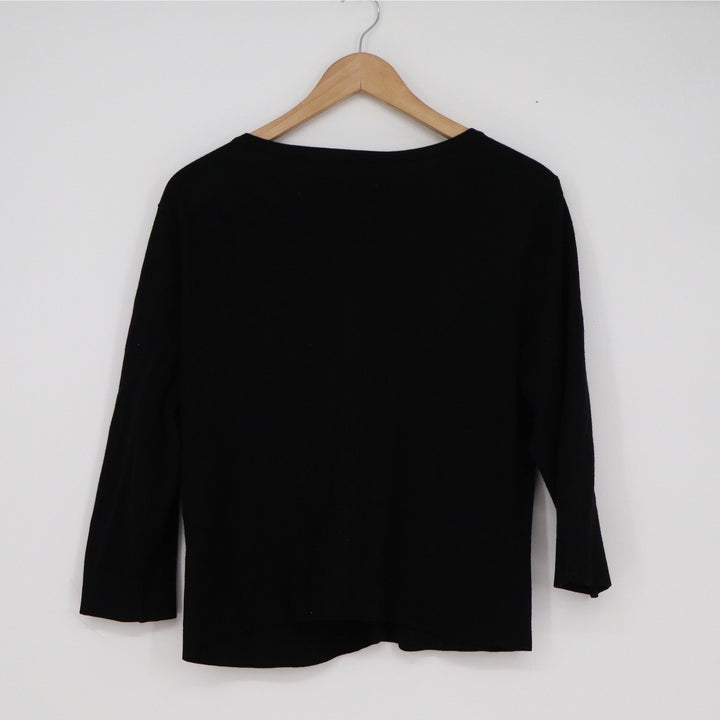 Womens Black V-Neck Button Front Cardigan 3/4 Sleeve Silver Dome Buttons