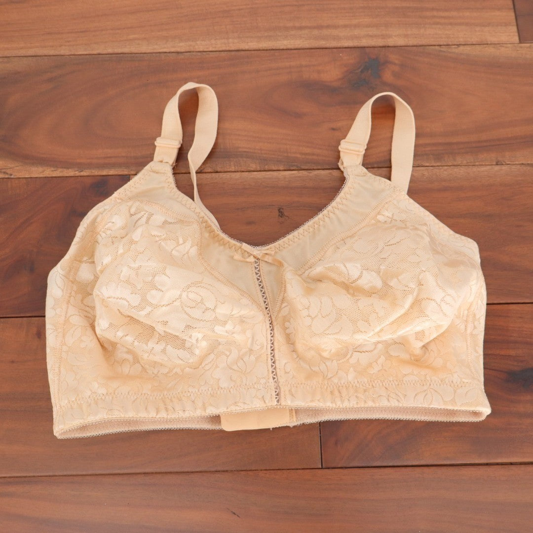 Bali Double Support Lace Wireless Bra Womens 38DD Beige Stretch Adjustable Strap