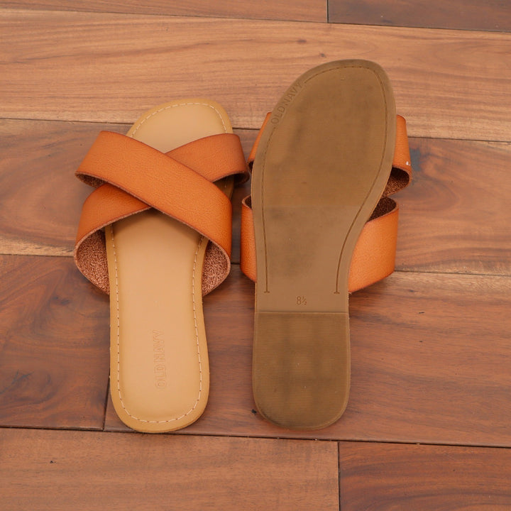 Old Navy Womens Cognac Brown Crisscross Faux Leather Slide Sandals 8.5 Flat