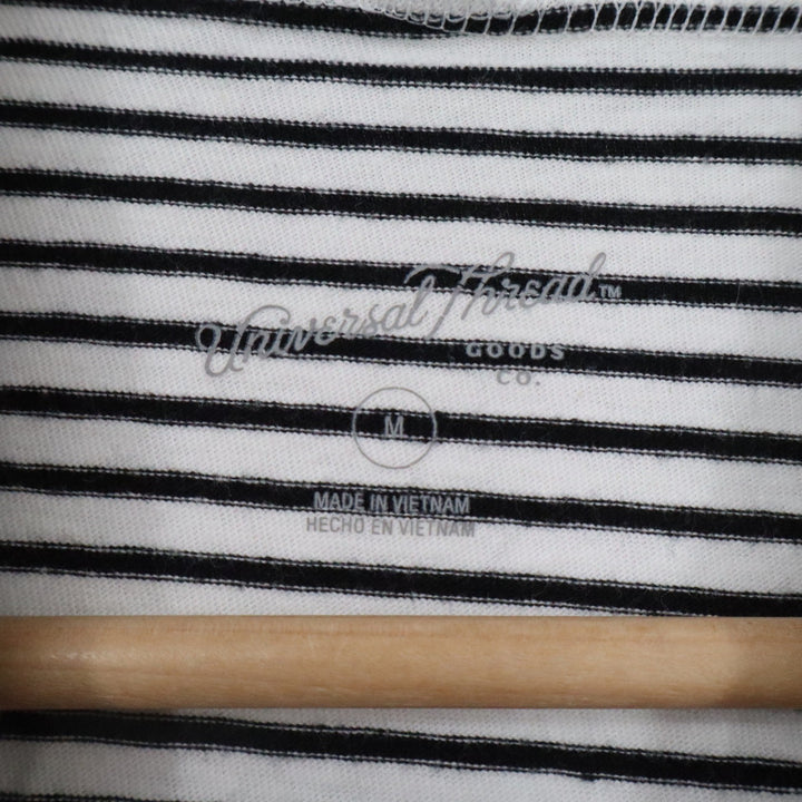 Universal Thread Womens Black White Striped Mock Neck Sleeveless Cotton Top M