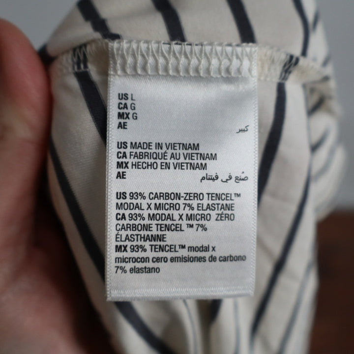 State Of Day Intimates Pajamas Top Womens Large White Stretch Striped Fluid Knit