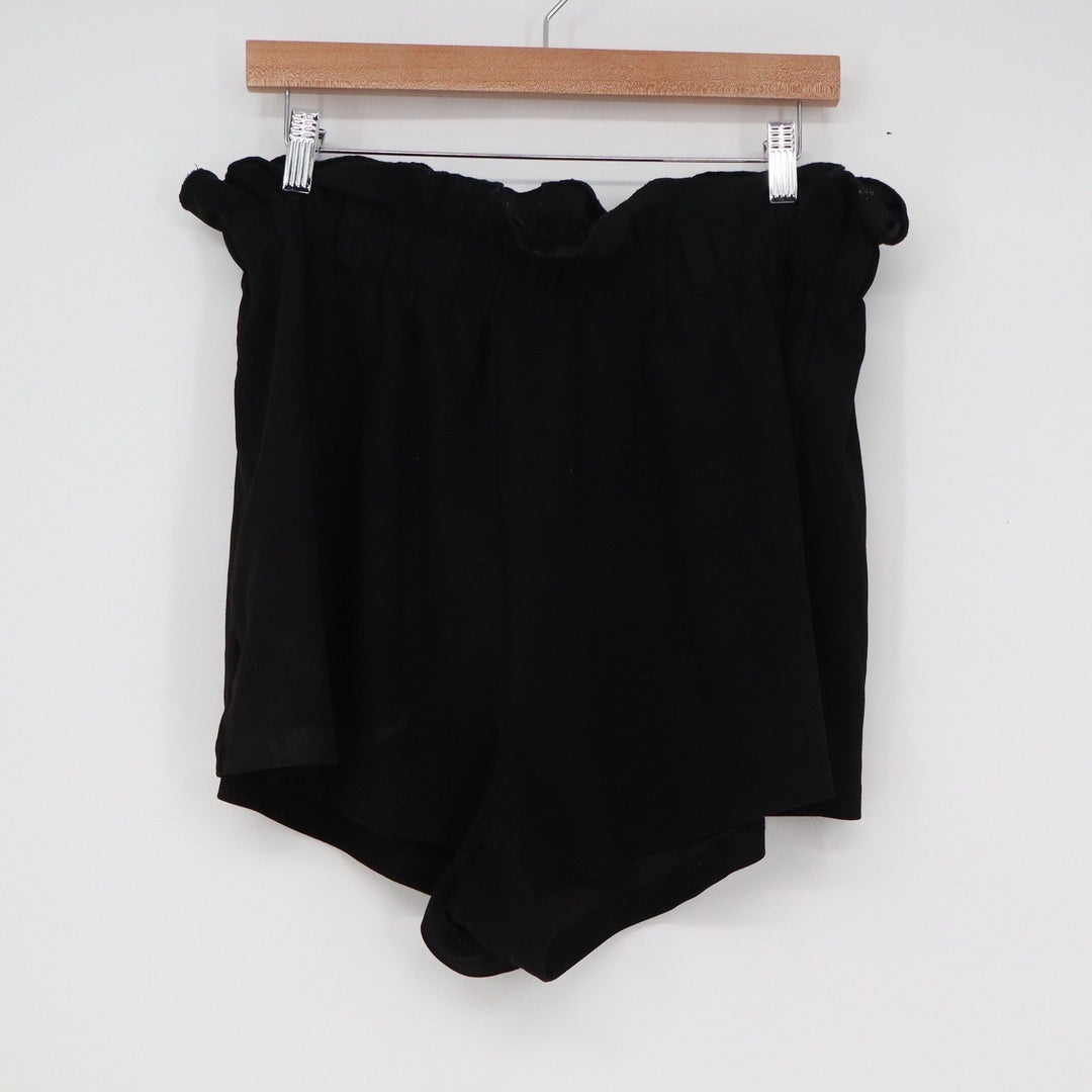 SHEIN Curve Black Paperbag Waist High Rise Shorts Size 0XL Plus