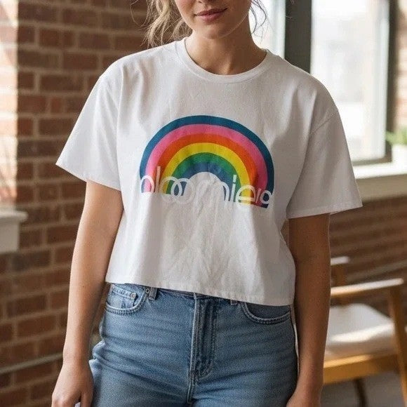 Bloomies Rainbow Graphic T Shirt Women's M Medium White Colorful Cute Tee