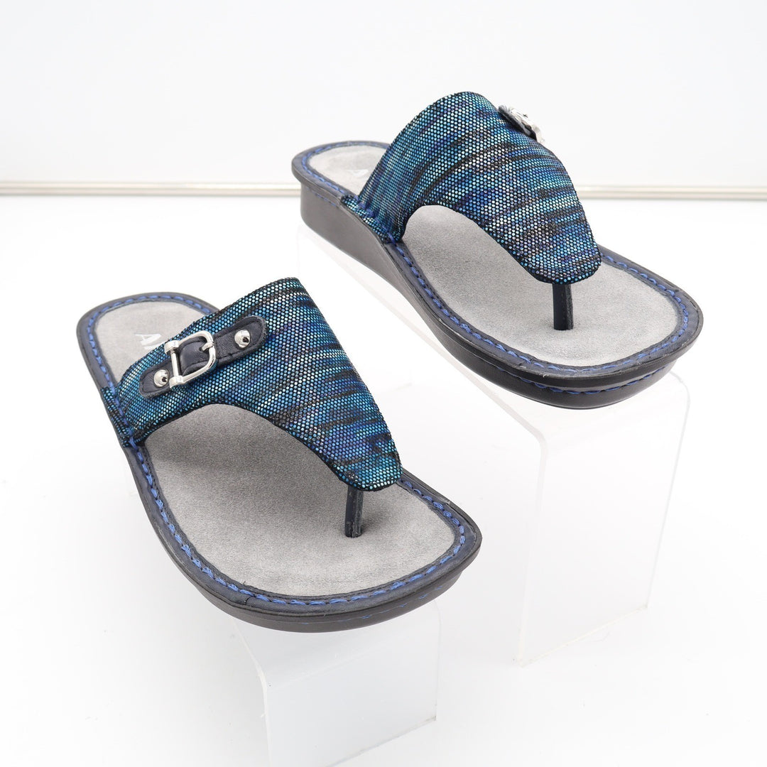 Alegria by PG Lite Blue Textured Thong Sandals Comfort Slides Size 38