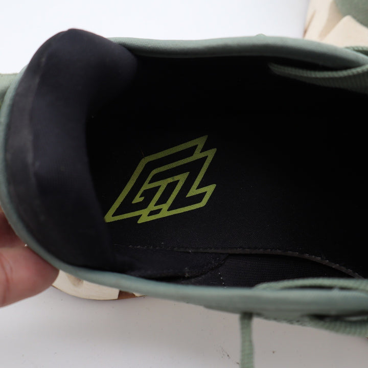 Reebok Zig Dynamica 2.0 Sage Green Running Shoes Womens Size 8.5