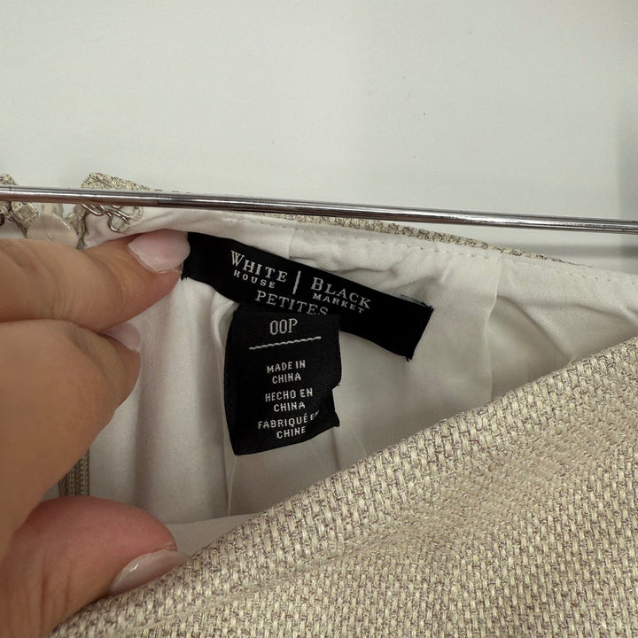 White House Black Market Skirt 00P Fawn Ecru CIBK Novelty Asymmetrical Stripe