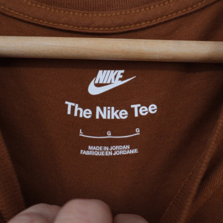 Nike Mens The Nike Tee Short Sleeve Cotton T-Shirt Brown Large