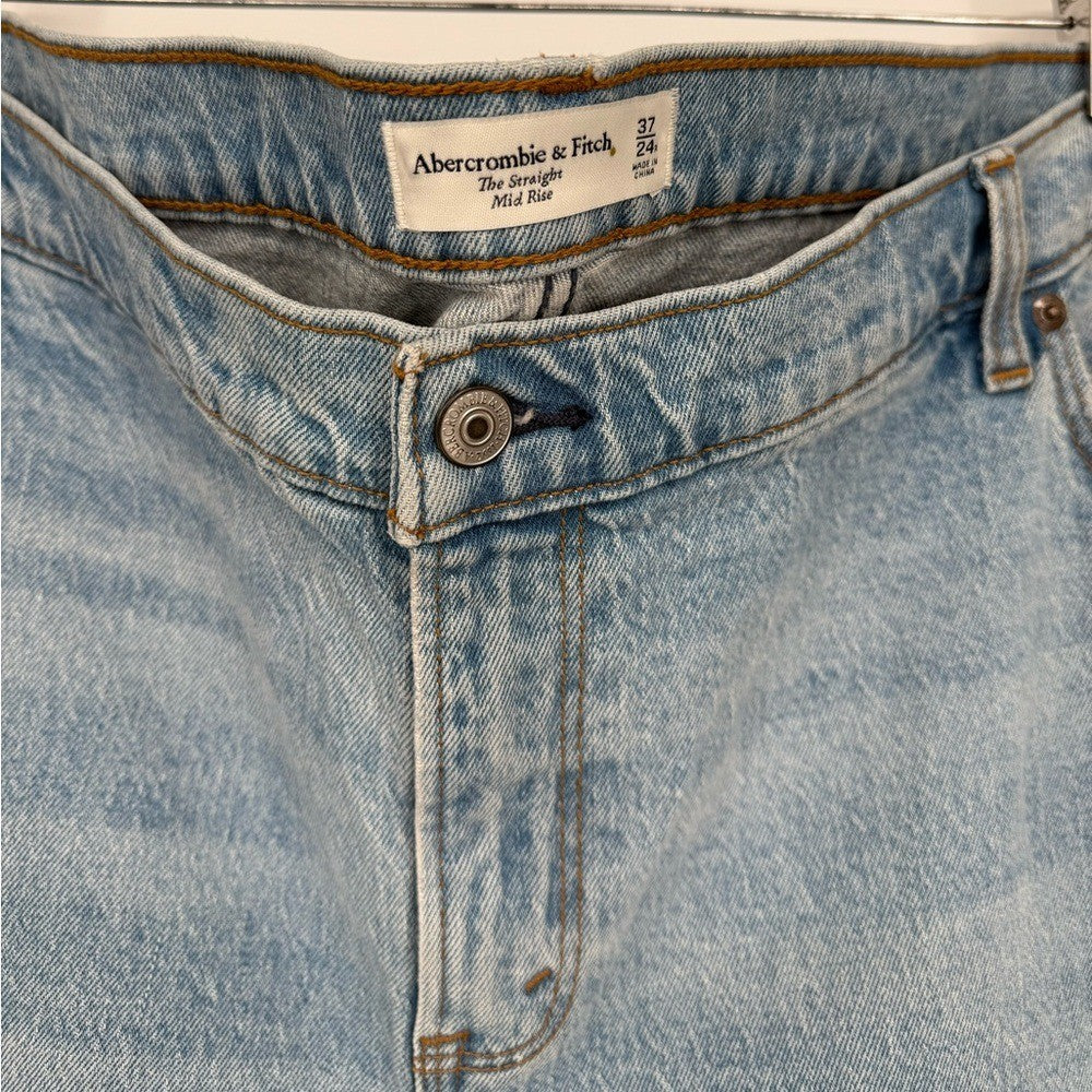 Abercrombie & Fitch The Straight Mid Rise Jean Women's Size 37